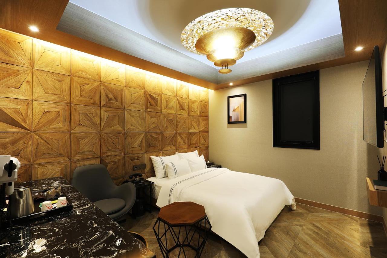 Mari Hotel Chungju Exterior foto